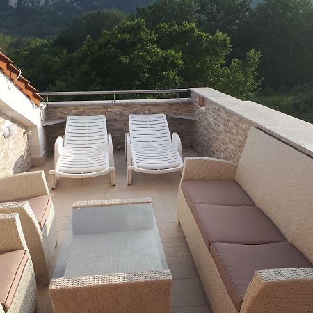 Ruzmarinka 4* Apartment Baska  Luaran gambar